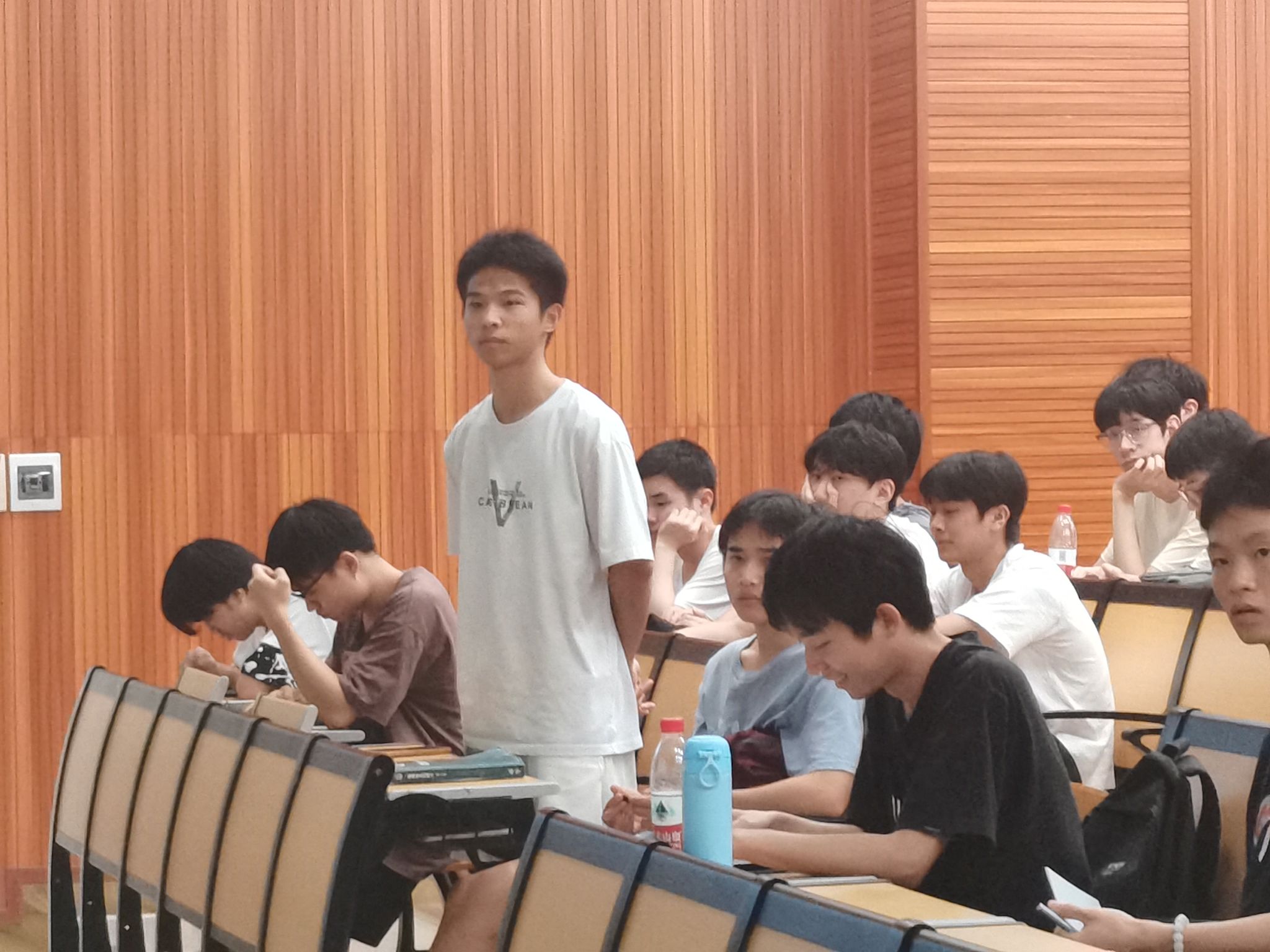 betway必威西汉姆联