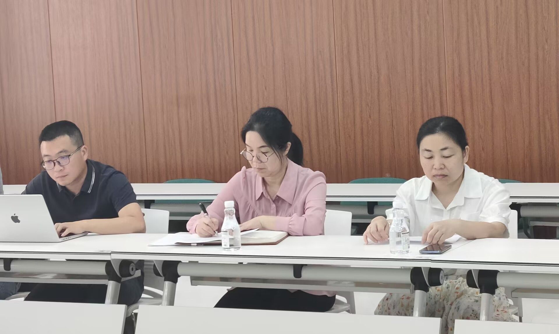 betway必威西汉姆联